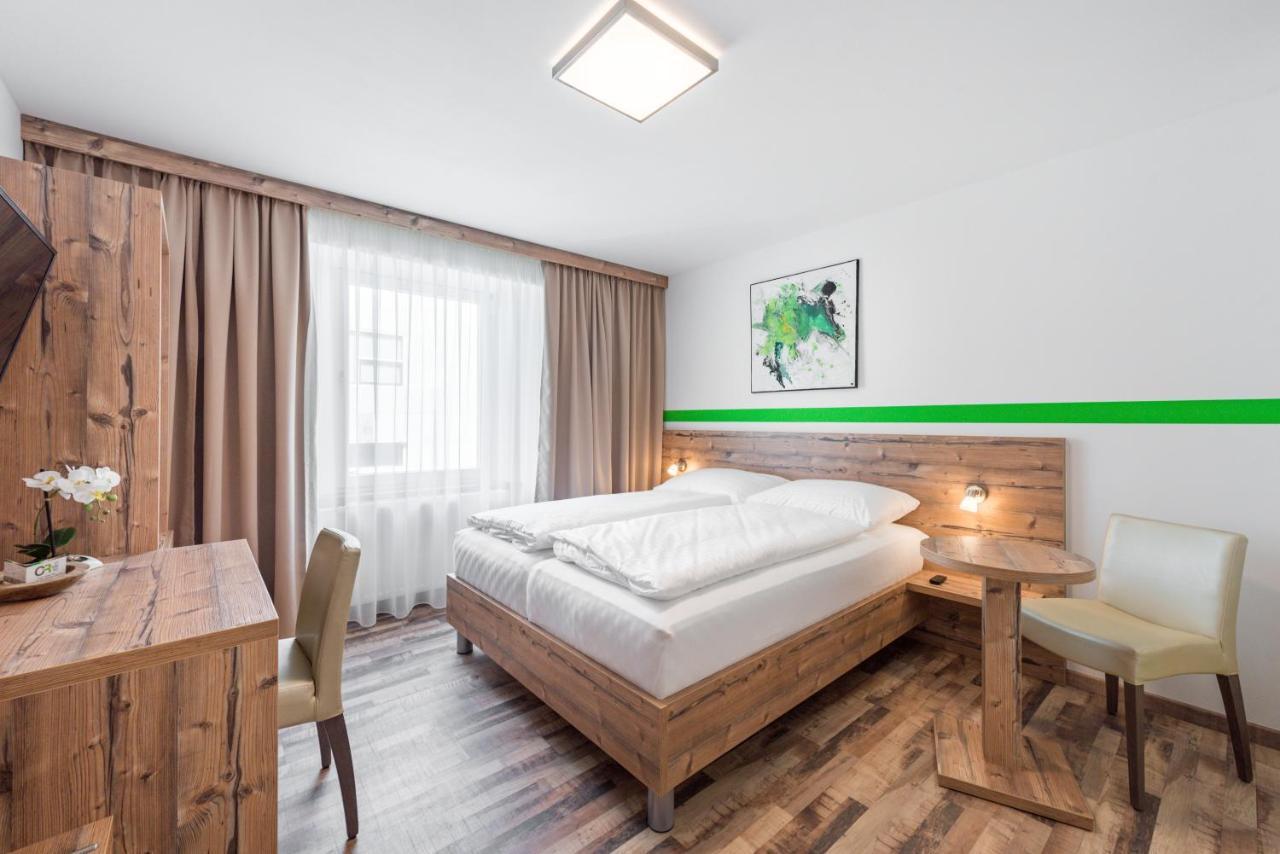 Hotel "City Rooms Wels" エクステリア 写真