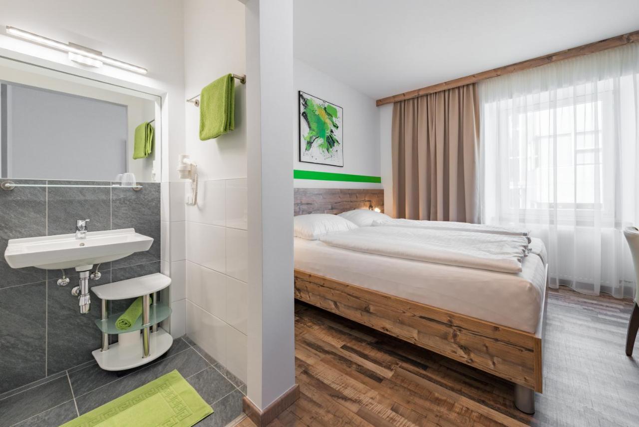 Hotel "City Rooms Wels" エクステリア 写真